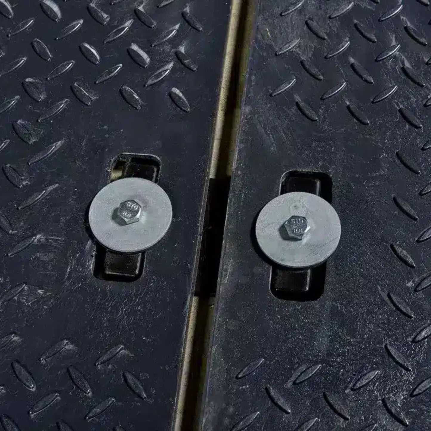Elite EuroTrak HD 2 Way Connector